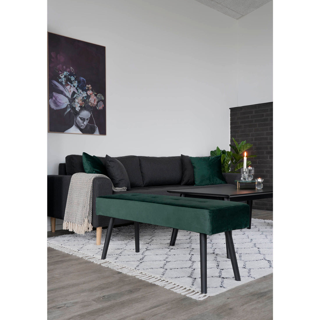 Skiing bench - bench in velor, dark green with black legs, HN1206, 100x35x44 cm