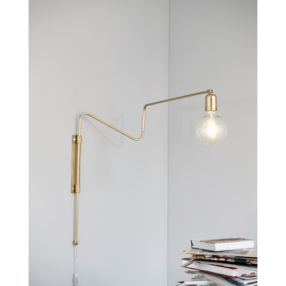 Wall lamp, hdswing, brass