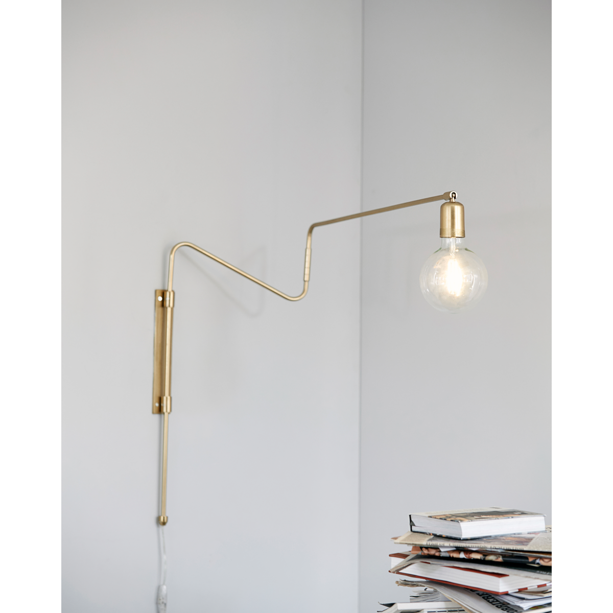 Wall lamp, hdswing, brass