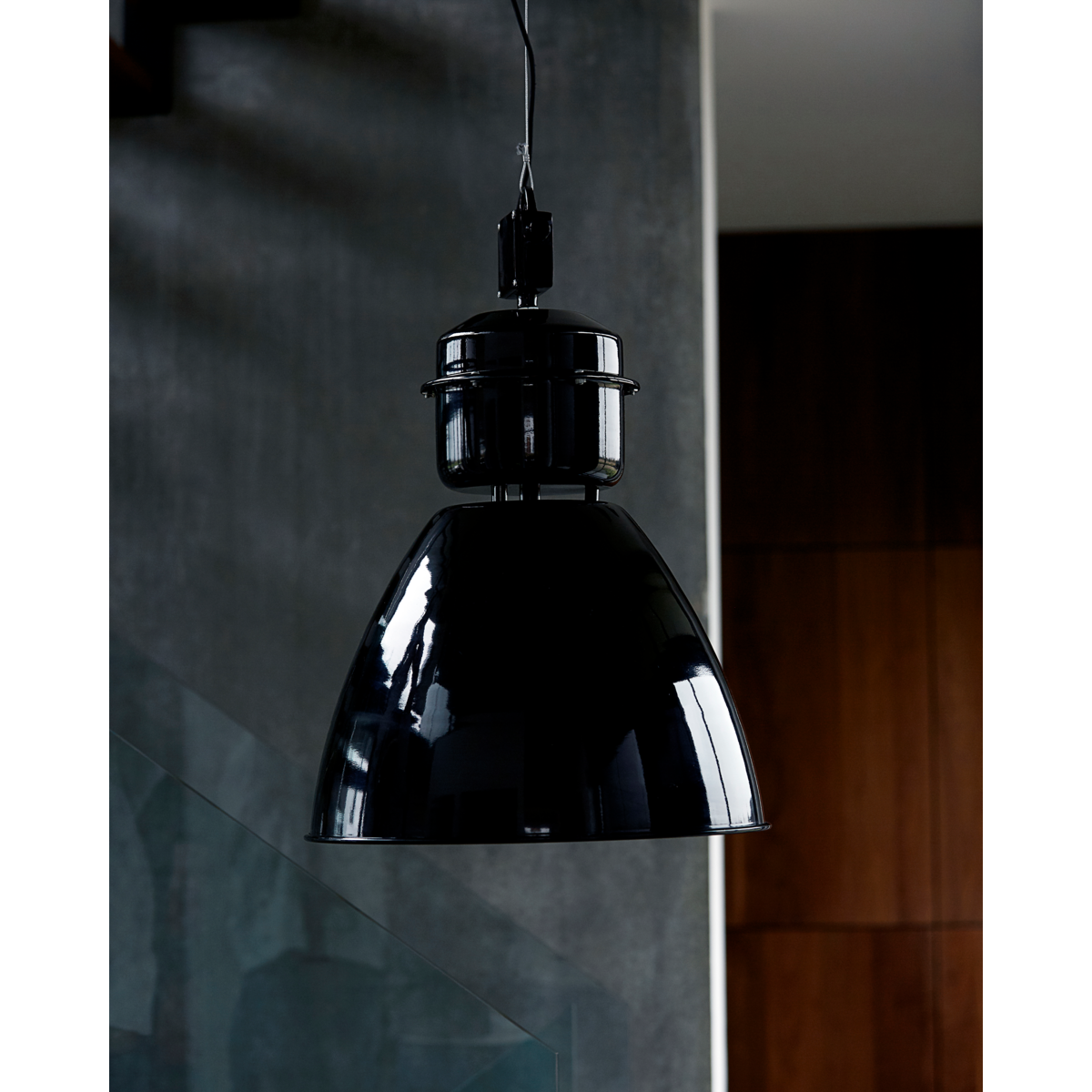 Lamp, hd volume, black