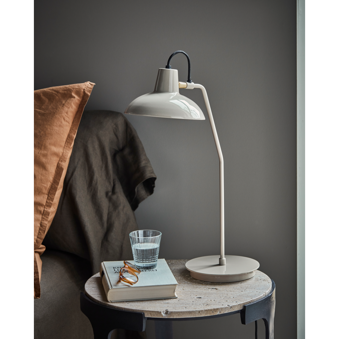 Table lamp, hddesk, gray