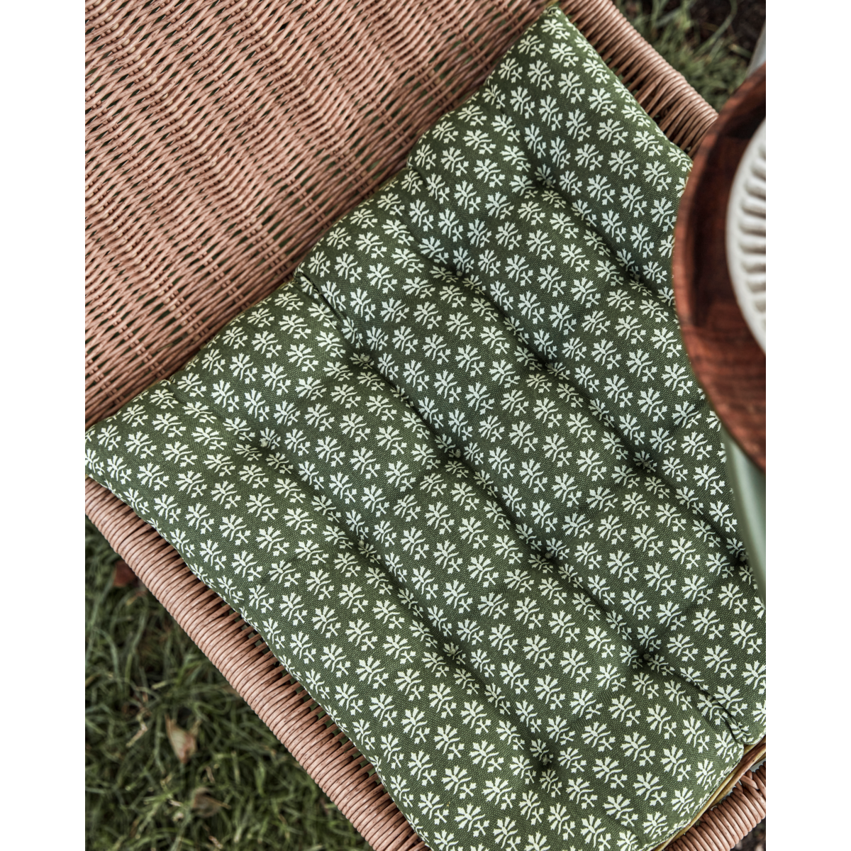 Seating cushion with filling, hdbloss, green