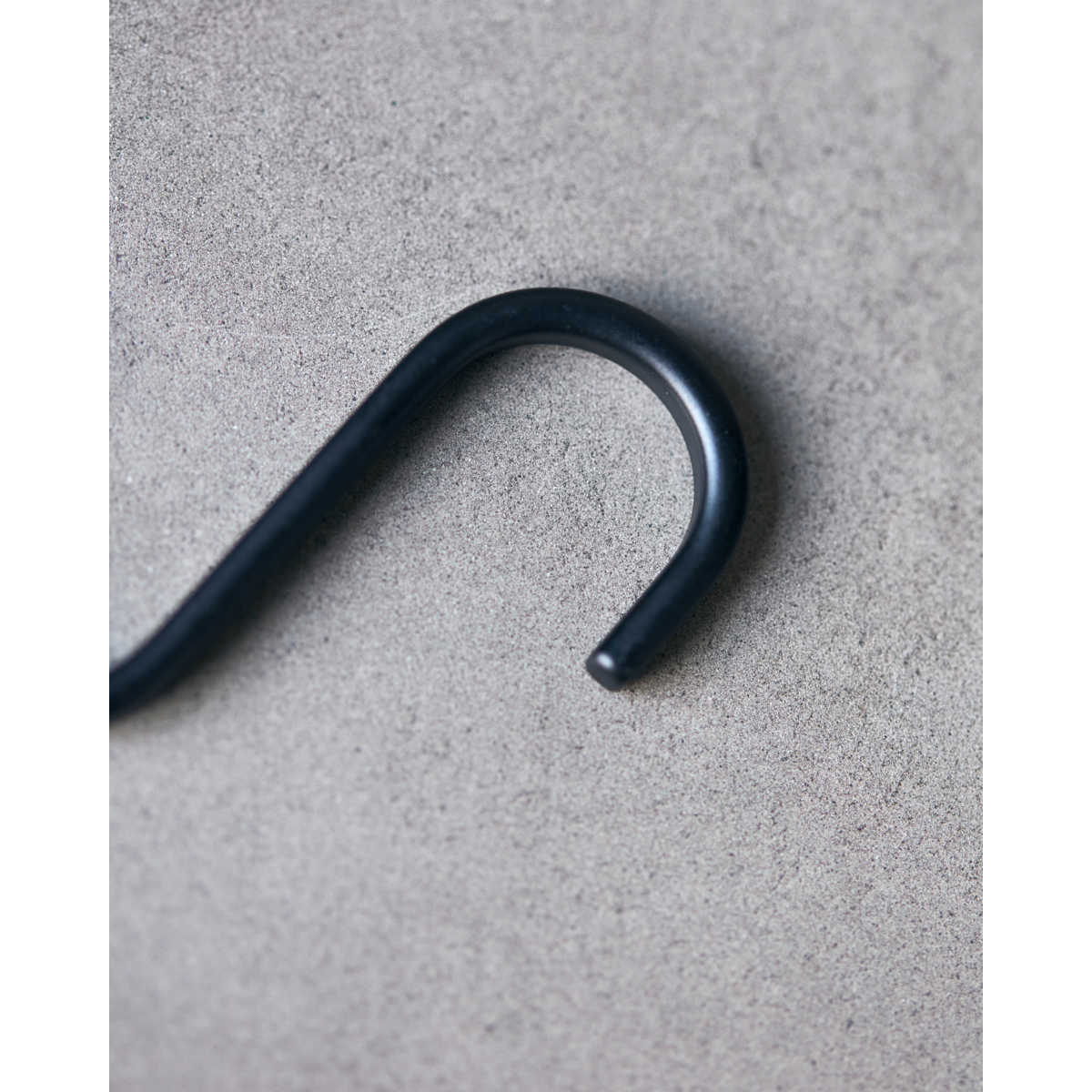 House Doctor - Knake, Snap, Black - L: 3 cm, W: 0.5 cm, H: 6 cm