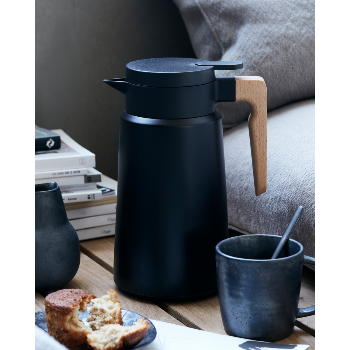 Thermo jug, HDCOLE, black