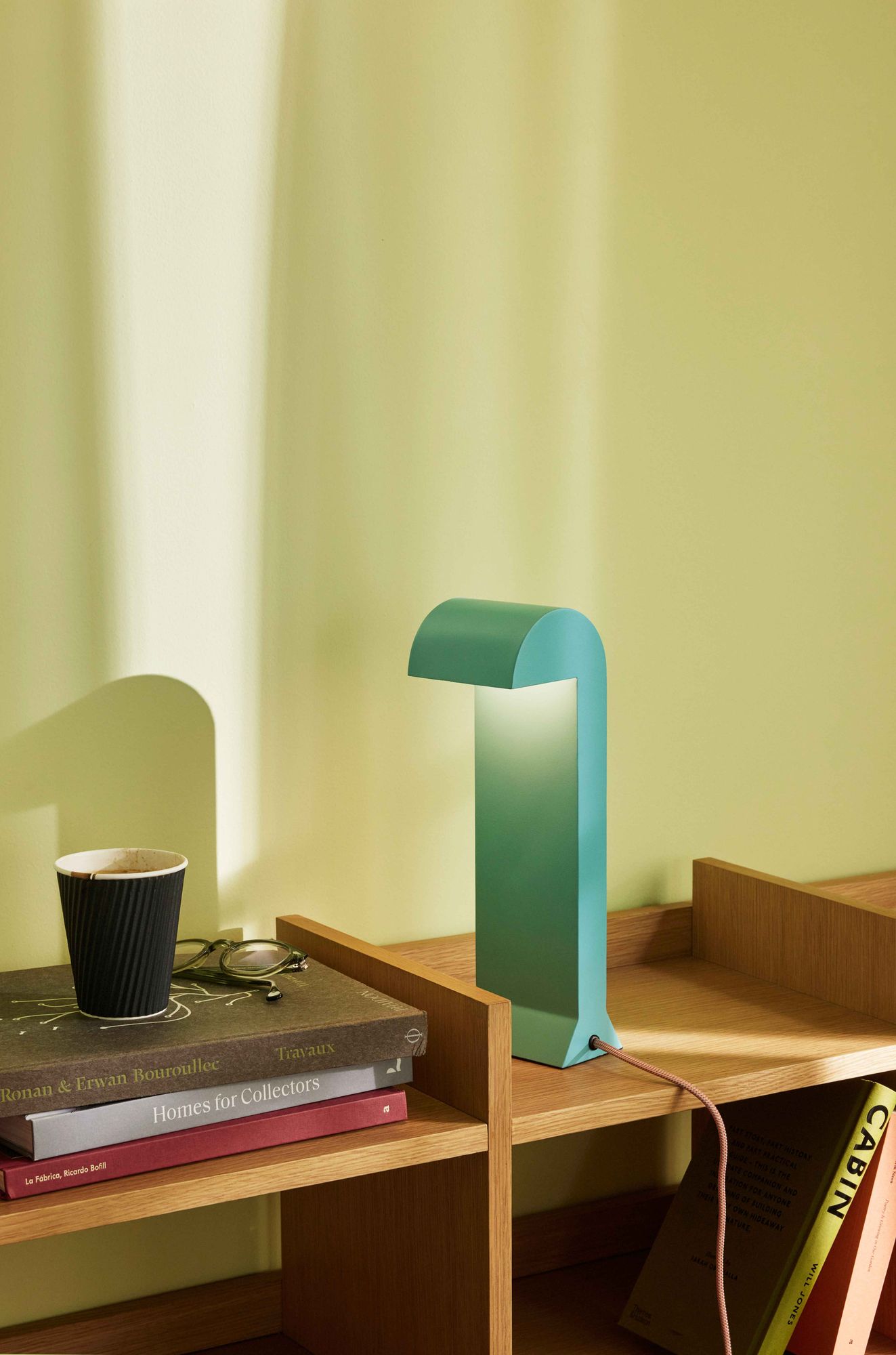 Hübsch Soothe table lamp Turquiosis