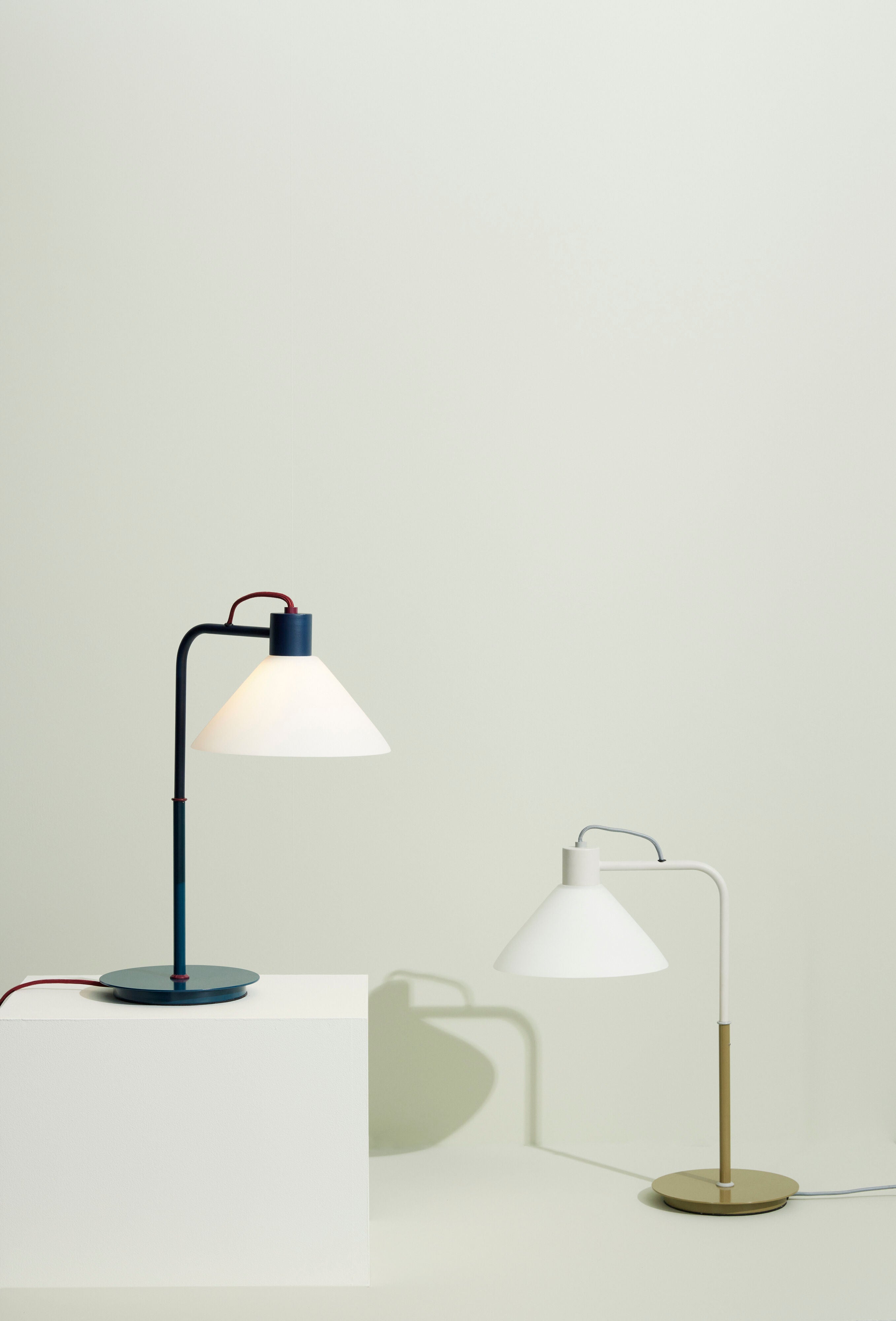 Hübsch Spot table lamp blue