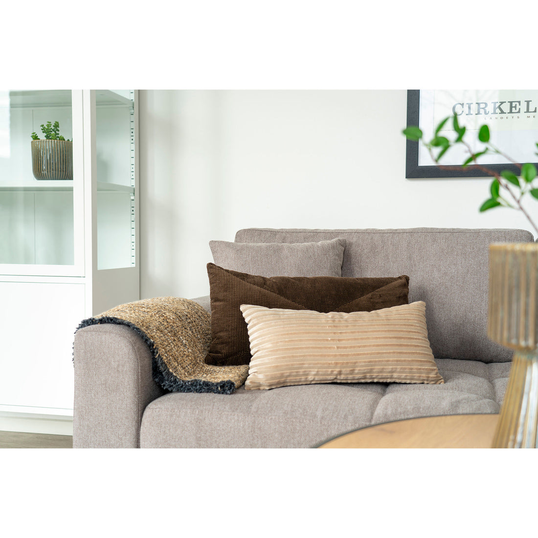 House Nordic Griffith pillow