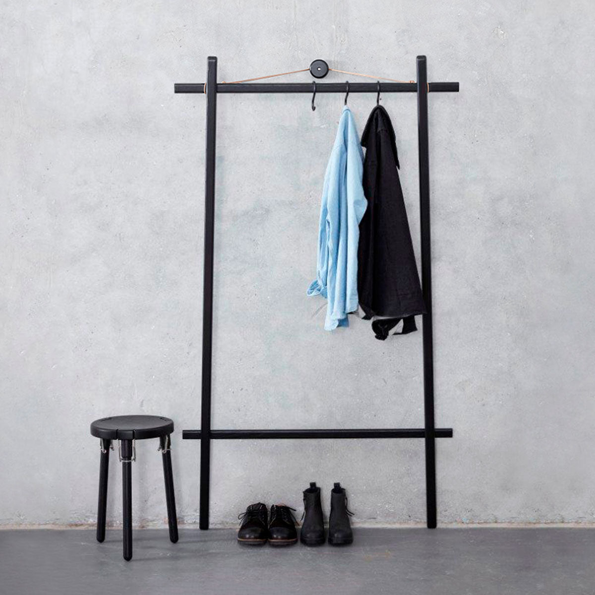 Andersen Furniture - Clothes Rack - Black - Andersen Furniture - DesignGaragen.dk