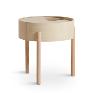 WOUD - Arc side table (42 cm) - White pigmented ash - WOUD - DesignGaragen.dk