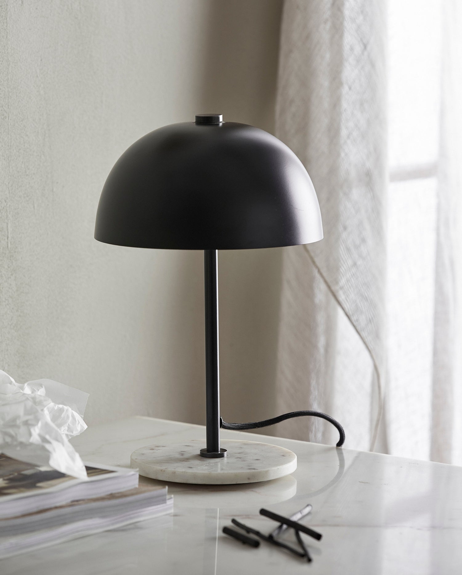 Nordal A/S Kita Table Lamp - Black With Marble Stand