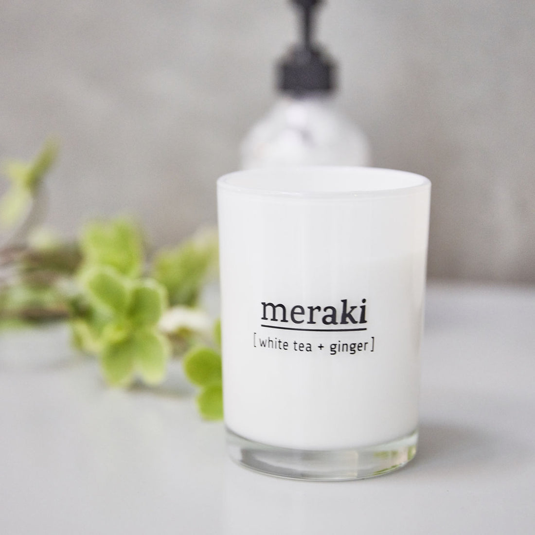 Meraki Meraki Duftlys, White tea &amp; ginger - DesignGaragen.dk.